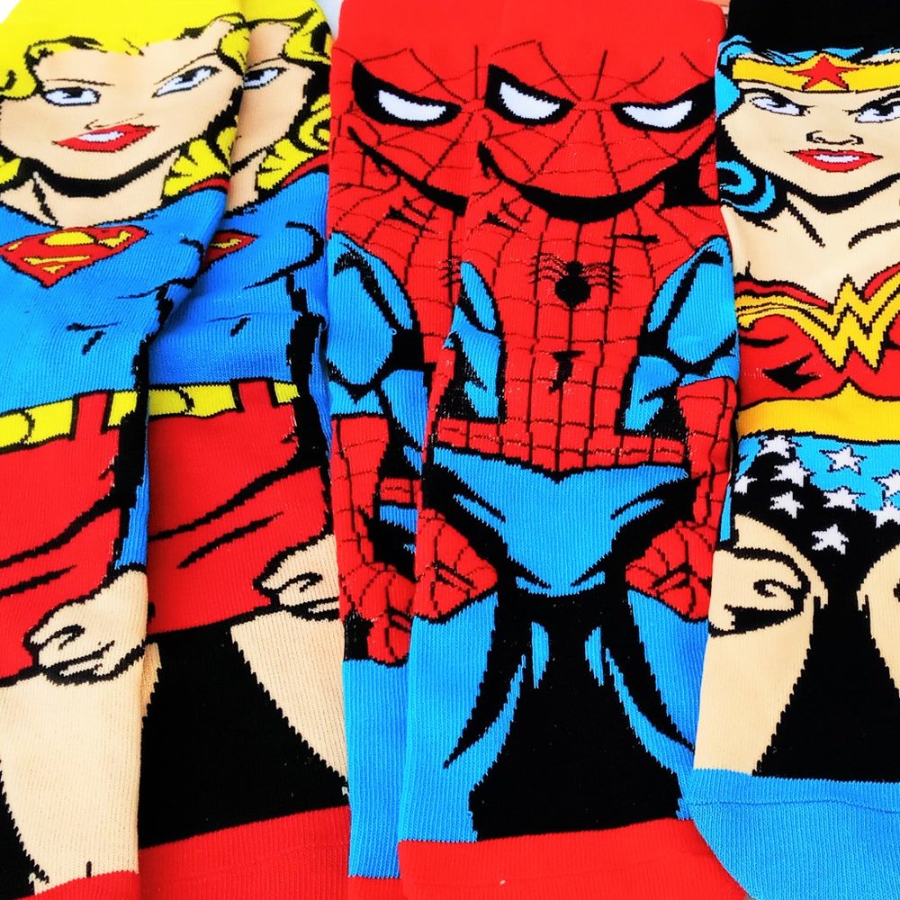 WONDER WOMAN SUPER HERO SOCKS